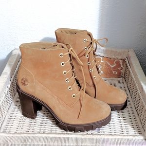 Timberland Ladies Hiking Boots with Heels!